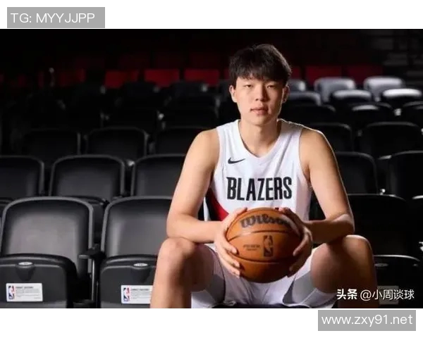 利指导+霍勒迪!开拓者以老带新 杨瀚森新赛季打进轮换就是成功?