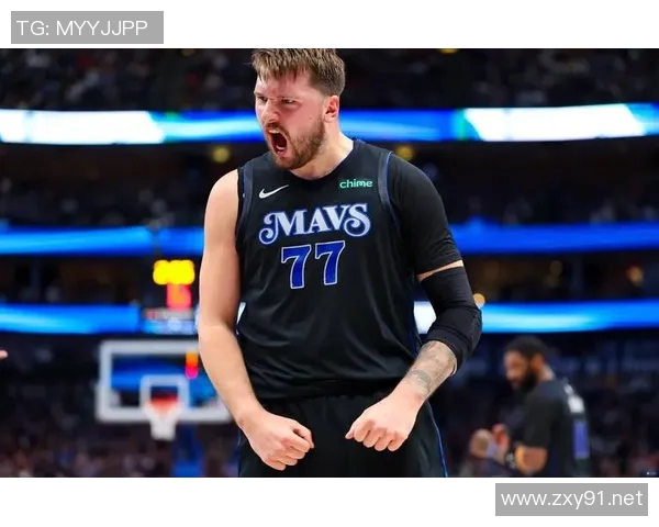 东契奇赛后致敬扬尼斯:比赛用球争夺终获援助